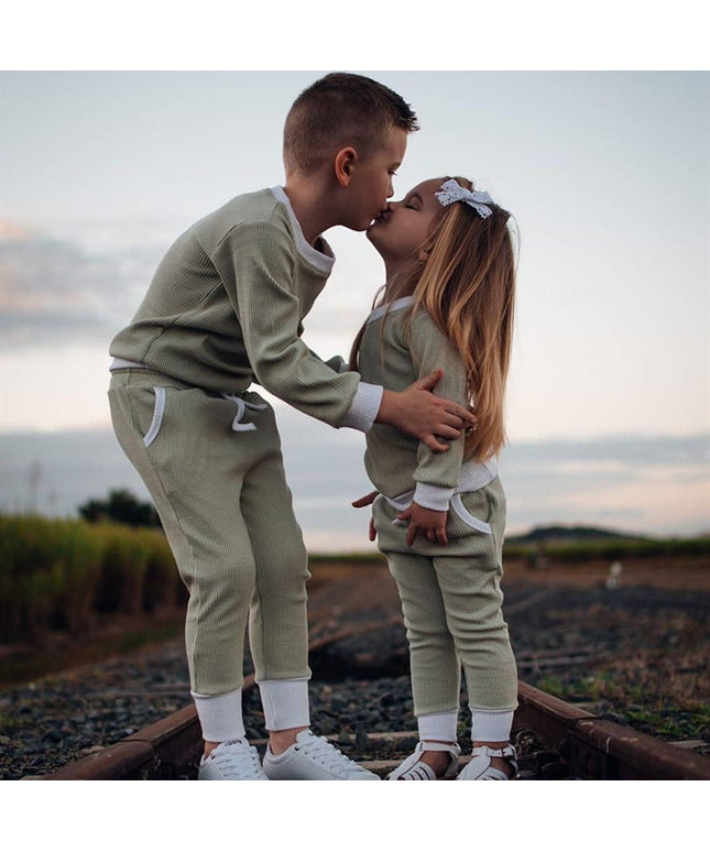 vêtements hauts + pantalons