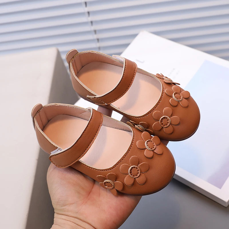 Chaussures Mary Jane pour fille, motif floral, trois couleurs, légères et élégantes, chaussures de princesse pour enfants, peu profondes, faciles à assortir, chics et plates, tailles 21 à 30