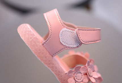 Adorables sandales fleuries pour filles