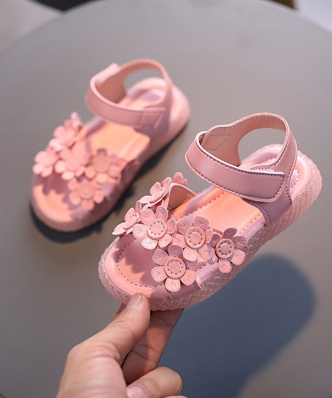 Adorables sandales fleuries pour filles